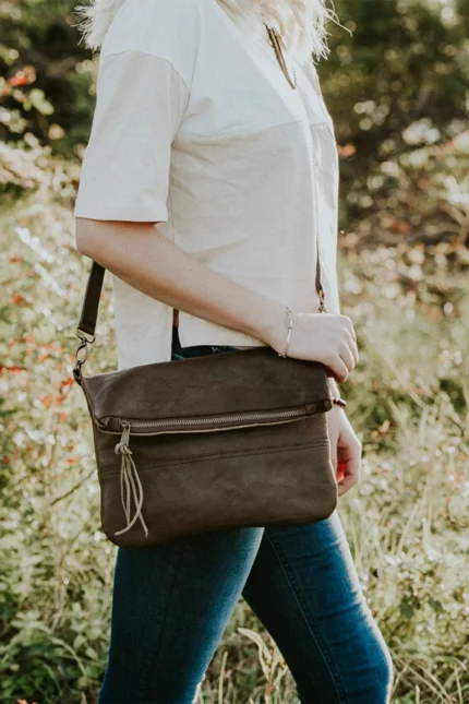 Women Leather Purse Crossbody Clutch Purse - Choco Brown